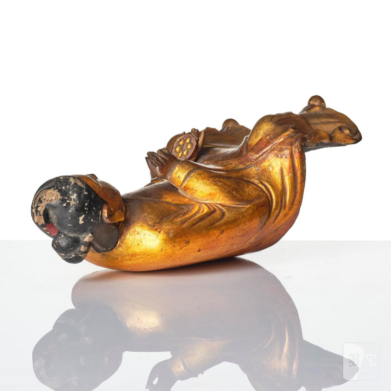 A gilt and polychrome lacquer figure of a divinity, - 图7